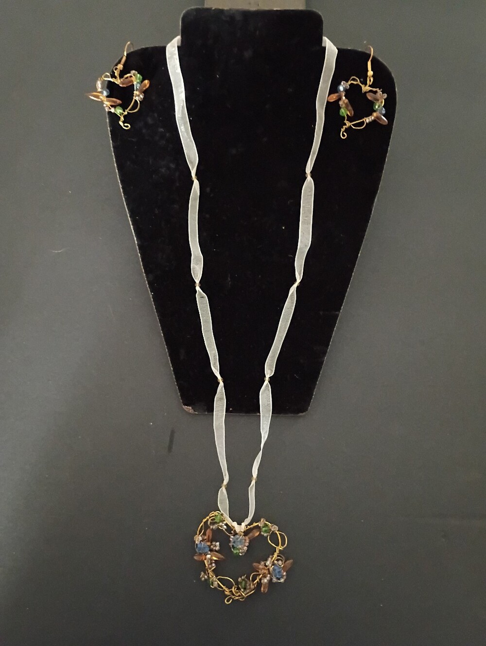 Handcrafted Heart Pendant Necklace and Earrings Set in Gold and Green
